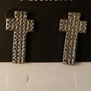 Silver Tone 1 inch Cross Earrings